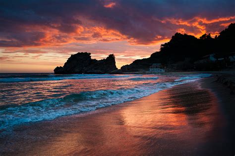 Beaches by Night